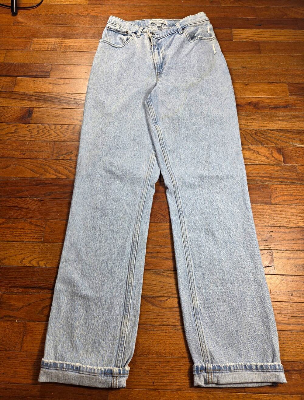 Abercrombie Curve Love 90s Straight Jeans 27 4L Ultra High Rise Light Wash